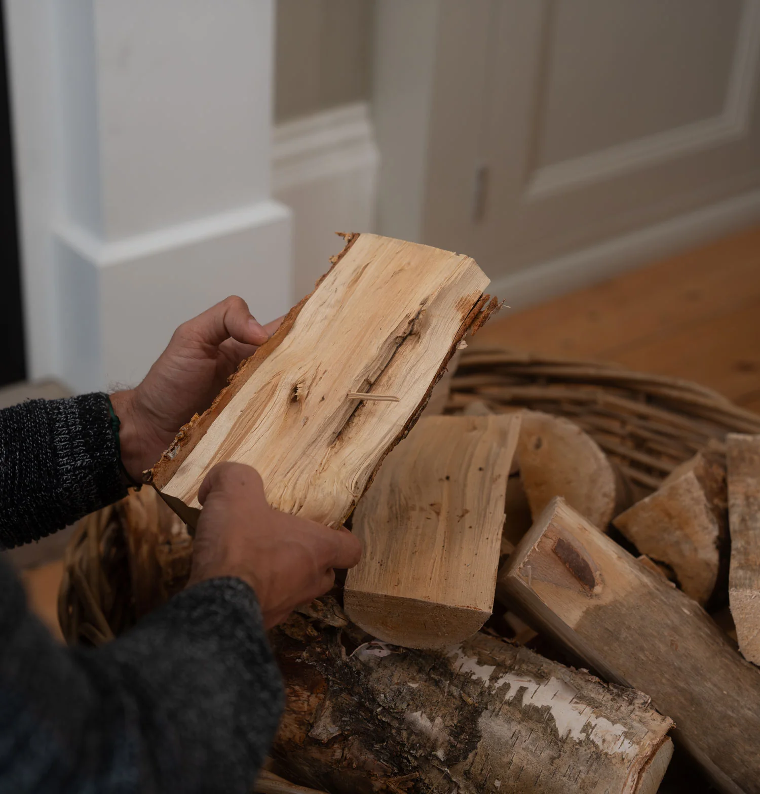 Kiln Dried Logs - 16 Handy Bags Large Crate - Image 6